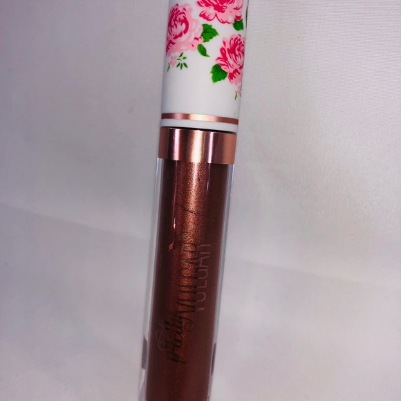 Makeup Bundle - Picture 4 of 4